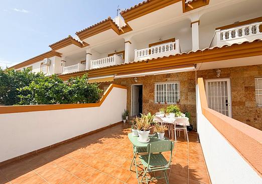 Villa in Los Alcazares