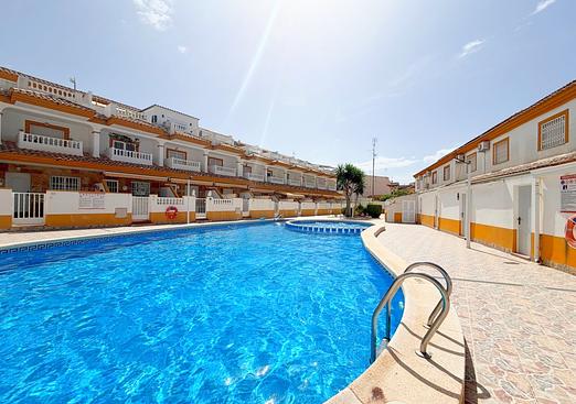 Villa in Los Alcazares
