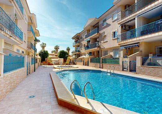 Apartment in Los Alcazares
