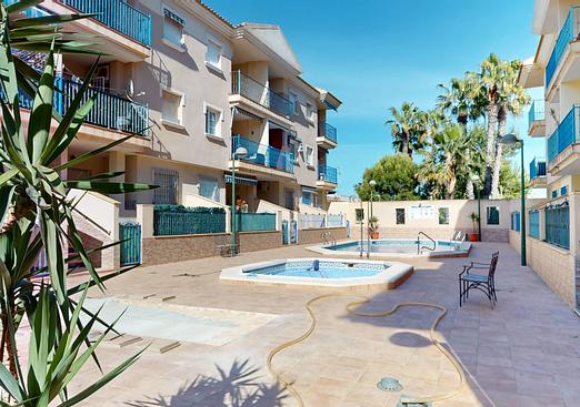 Apartment in Los Alcazares