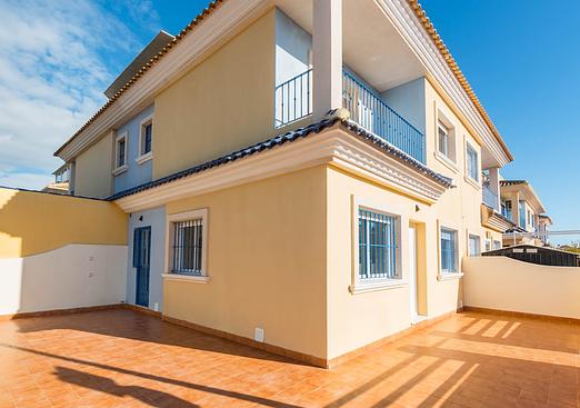 Town house in Los Alcazares