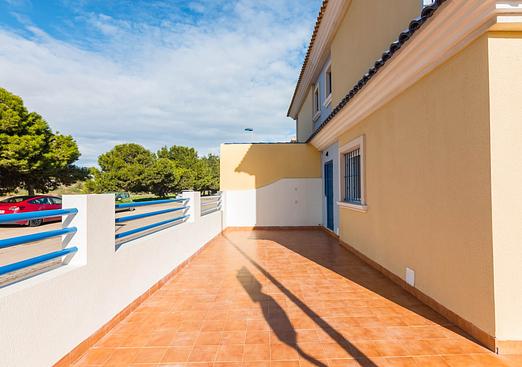 Town house in Los Alcazares