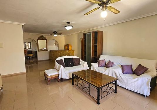Villa in Los Alcazares
