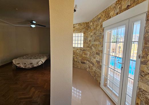 Villa in Los Alcazares