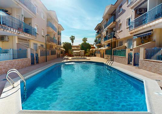 Apartment in Los Alcazares