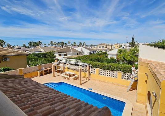 Villa in Los Alcazares