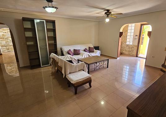 Villa in Los Alcazares