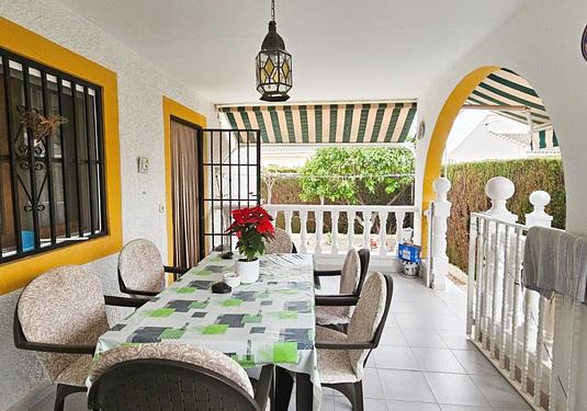 Villa in Los Alcazares