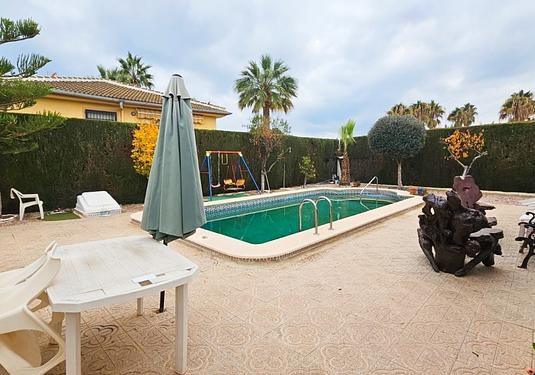 Villa in Los Alcazares