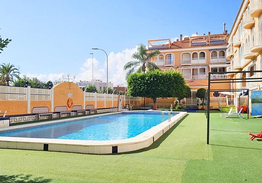 Town house in Los Alcazares