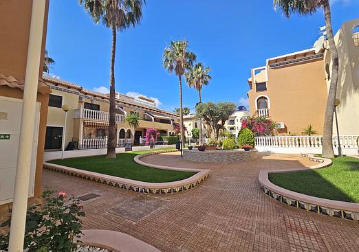 Apartment in Los Alcazares