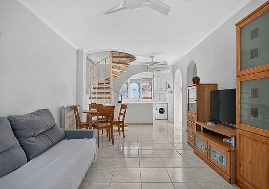 Apartment in San Miguel de Salinas