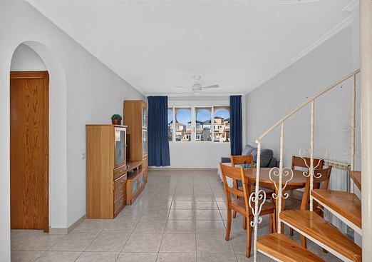 Apartment in San Miguel de Salinas