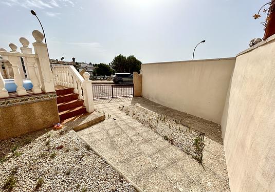 Villa in Villamartin
