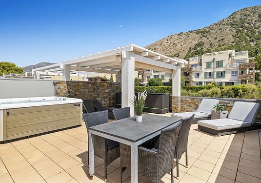 Apartment in El Higueron