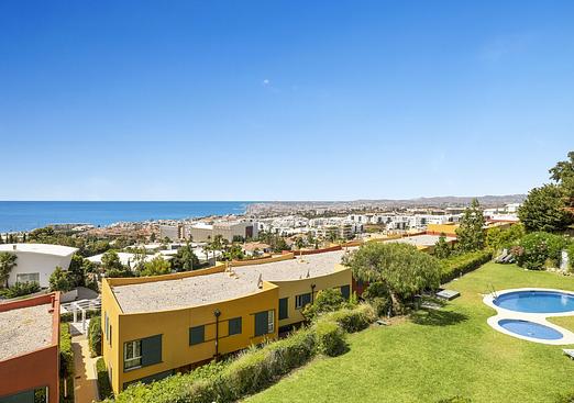 Apartment in El Higueron