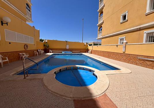 Apartment in Algorfa