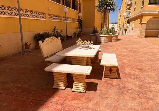 Apartment in Algorfa