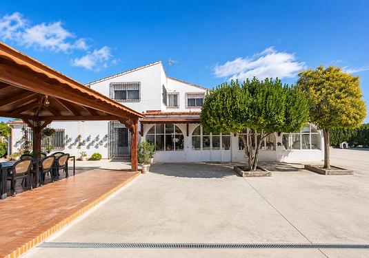 Villa in Villena