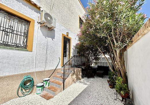 Town house in Los Altos