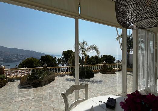 Villa in Almunecar