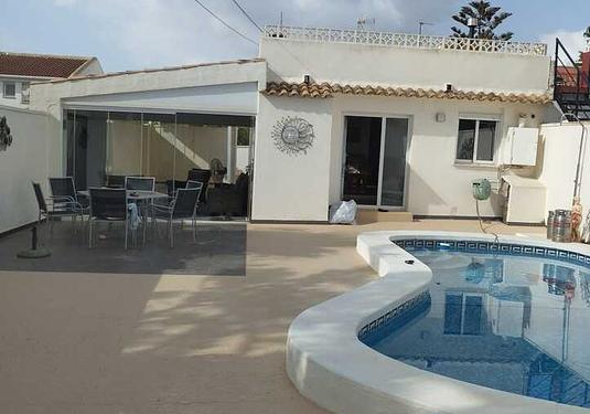 Villa in Cabo Roig
