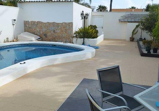 Villa in Cabo Roig