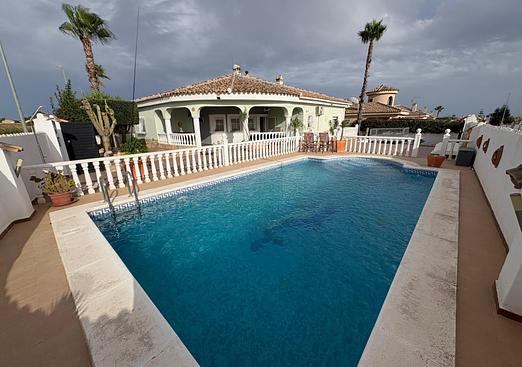 Villa in Gea Y Truyols