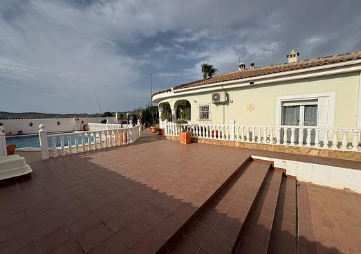 Villa in Gea Y Truyols