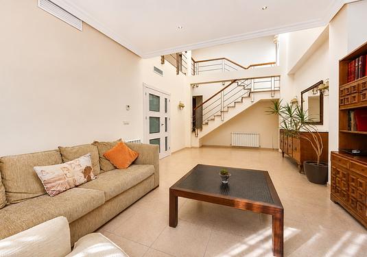 Villa in Benejuzar