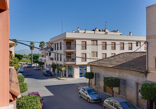 Villa in Benejuzar
