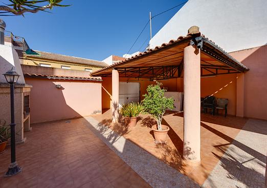 Villa in Benejuzar