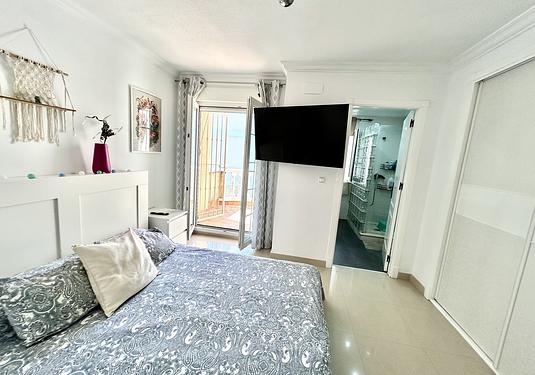 Town house in Heredades