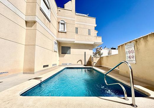 Town house in Heredades