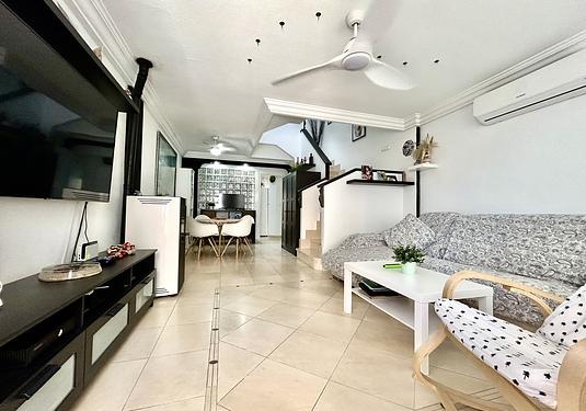 Town house in Heredades
