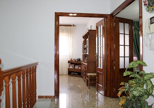 Villa in Fuente Vaqueros