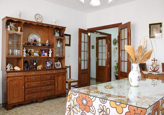 Villa in Fuente Vaqueros