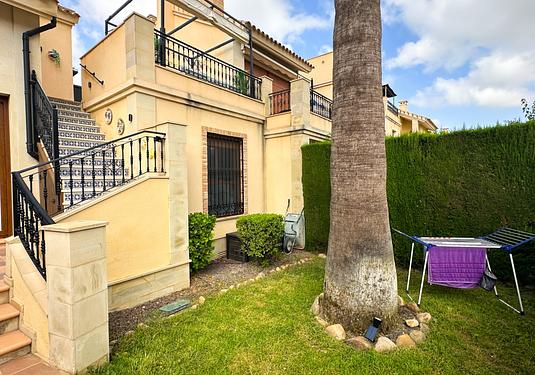 Town house in La Finca Golf Resort