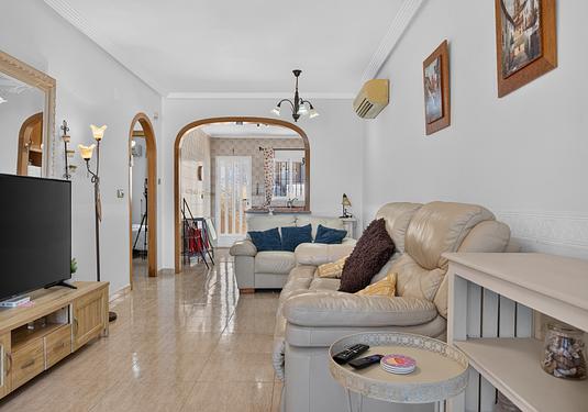 Villa in Orihuela Costa