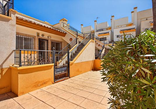 Villa in Orihuela Costa