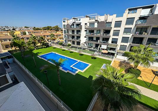 Apartment in Orihuela Costa