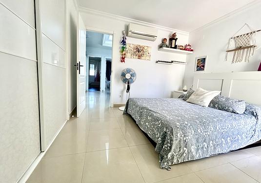 Town house in Formentera del Segura
