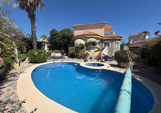 Villa in Rojales
