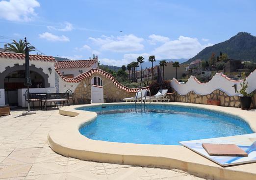 Villa in Orba