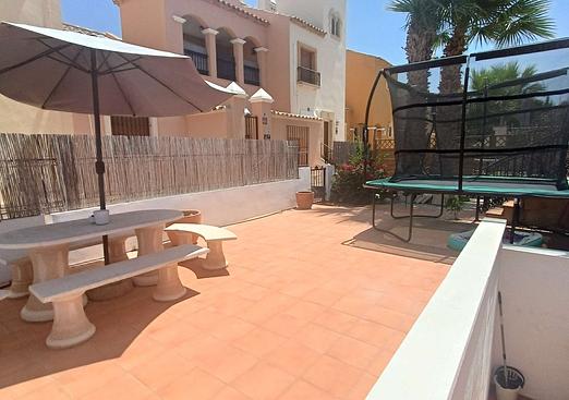 Villa in Algorfa