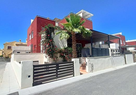 Quad house in Algorfa