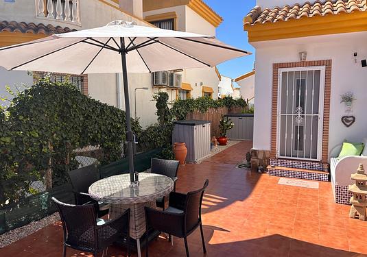 Villa in Guardamar del Segura