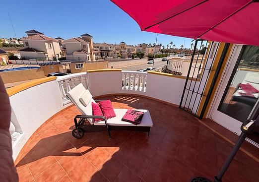 Villa in Guardamar del Segura