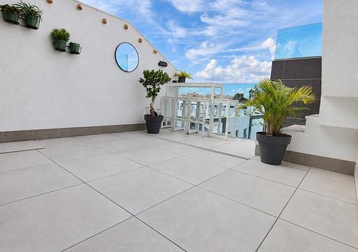 Apartment in El Raso