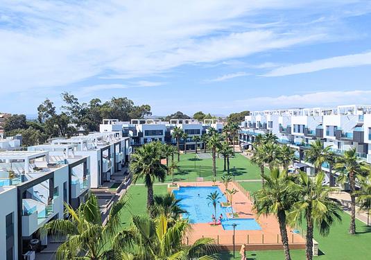 Apartment in El Raso